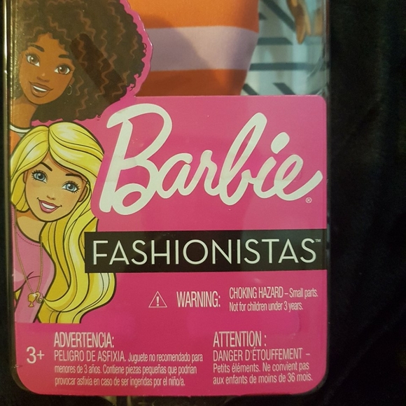 New Sealed Barbie Fashionista Doll - Picture 3 of 3